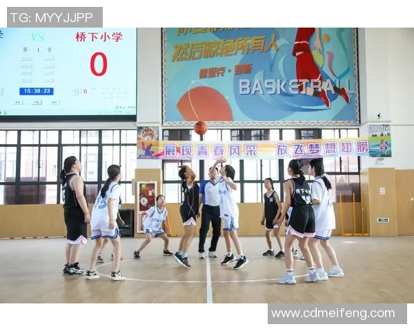 七号篮球小学生的成长之路与梦想追逐的精彩故事