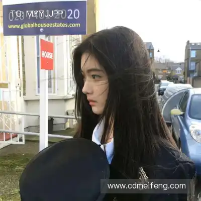 乌忱韵
